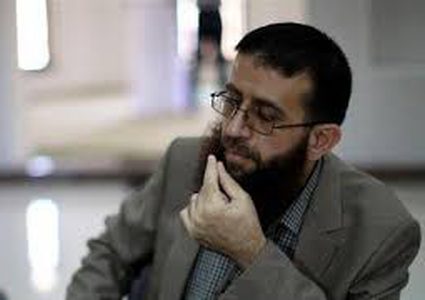 "الهيئة" تحذر من الوضع الصحي للأسير عدنان