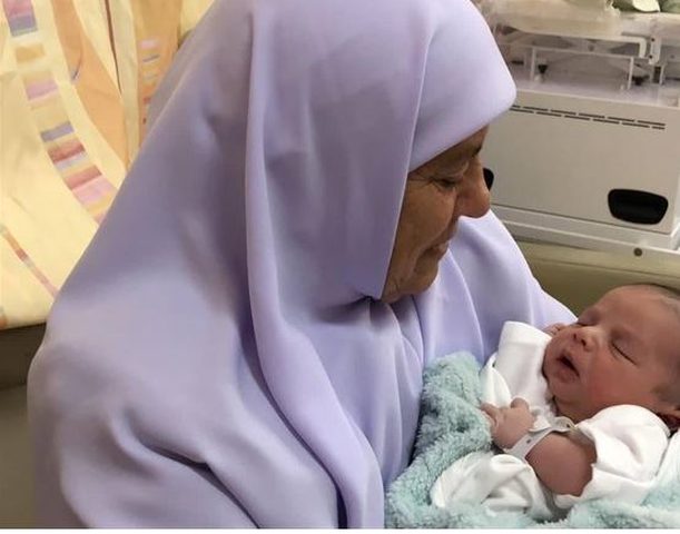 زوجة أسير مقدسي تنجب طفلاً جديداً من نطفة مهربة