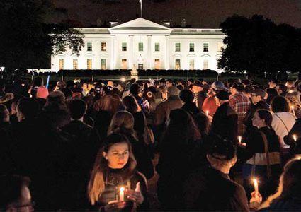 مسلمون يجمعون آلاف الدولارات لضحايا الكنيس