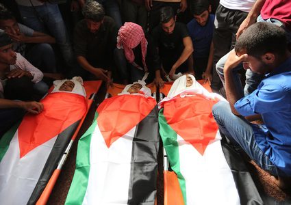 تشييع جثامين الشهداء الأطفال وسط القطاع