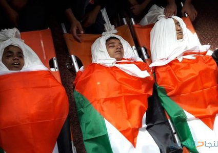 مسيرات تطالب بالرد على جريمة الاحتلال بحق الأطفال