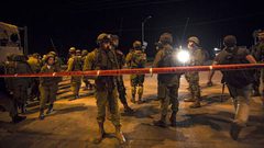 الاحتلال يغلق طرقًا غرب نابلس بعد حادثة إطلاق نار