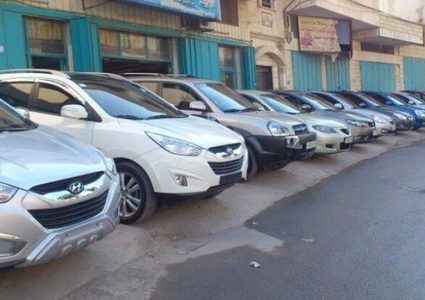 المالية:لا قرار برفع جمارك المركبات المستوردة
