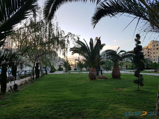 الطقس: أجواء صافية وجافة والحرارة أدنى من معدلها