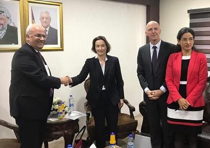 عريقات يثمن مواقف فرنسا وسويسرا من رفض قرارات ترمب