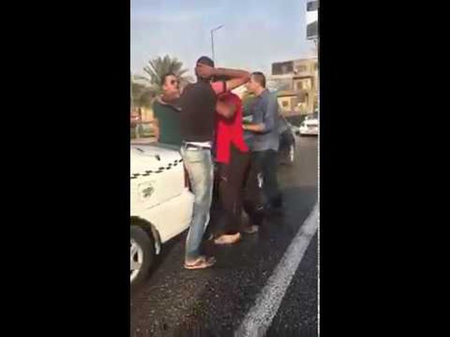 هكذا أعاد "فيسبوك" حق سائق مصري اعتدى عليه ضابط