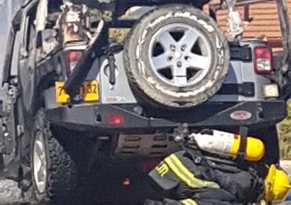 احتراق مركبة ضابط إسرائيلي بفعل بالون حارق