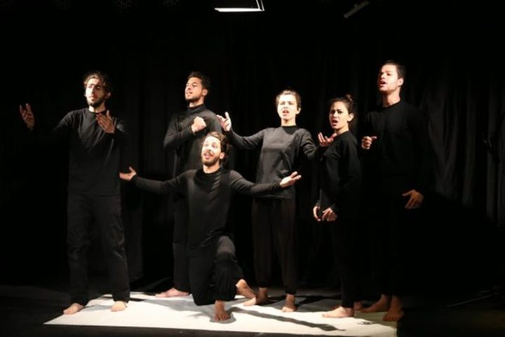 مسرحية "مروّح ع فلسطين" تفوز بجائزة أفضل عرض مسرحي