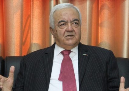 أبو شهلا يبحث مع لجنة فلسطين النيابية سبل التعاون