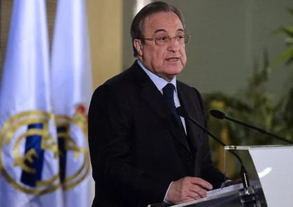 بيريز يرد على الانتقادات برسائل مبطنة