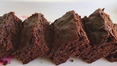 كيك الشوكولاتة قليلة السكر