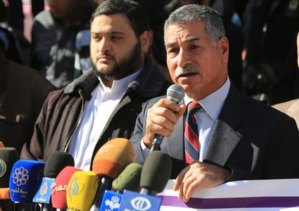 أبو ظريفة ينفي تجميد المسيرات ويكشف عن تغييرات