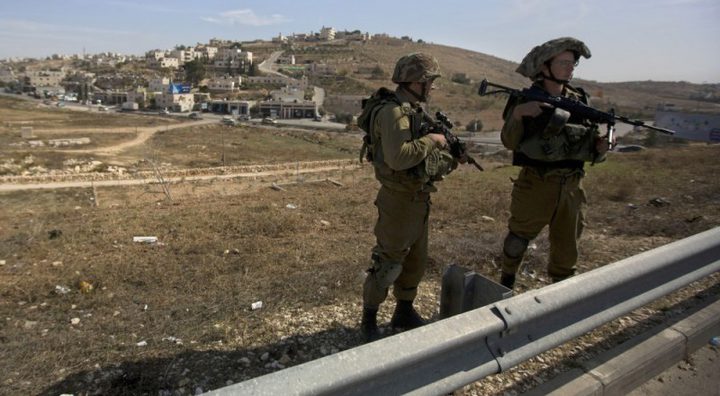 الاحتلال يمنع شق طريق في قريوت