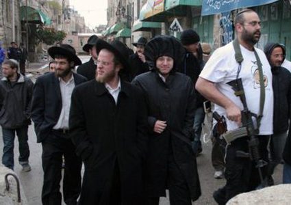 محافظ الخليل يدعو المواطنين لتكثيف دعمهم للمدينة