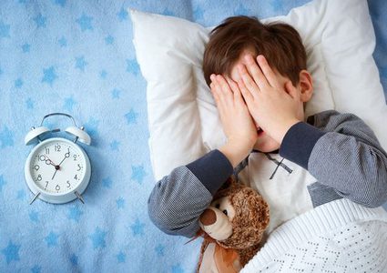 صوت الأم أكثر فعالية من المنبه لإيقاظ الأطفال