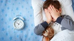 صوت الأم أكثر فعالية من المنبه لإيقاظ الأطفال