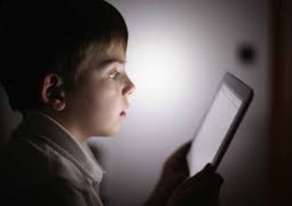 الالكترونيات سبب مشاكل الصحة العقلية لدى الأطفال