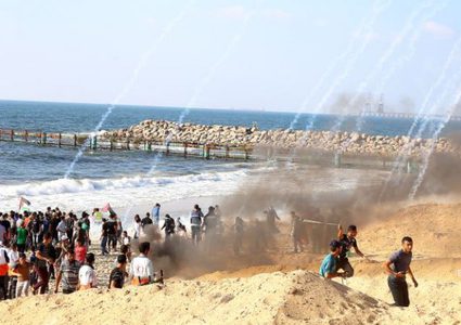 إصابات بالرصاص والاختناق شمال غرب غزة