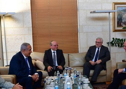 نتنياهو يلتقي المبعوث الأمريكي لسوريا