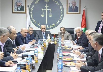 افتتاح اجتماع لمجلس المحافظين في رام الله