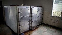 كازاخستاني عاد إلى منزله بعد مرور شهرين على "دفنه"