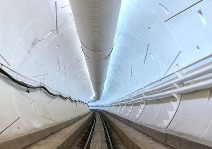 إيلون ماسك ينشر أول فيديو لنفقه السريع