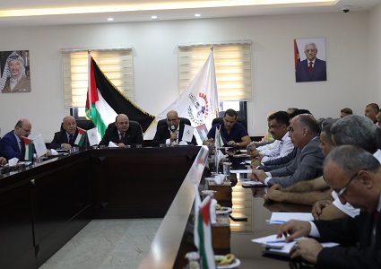 الشوا يفتتح ورشة عمل حول نظام المقاصة الإلكترونية