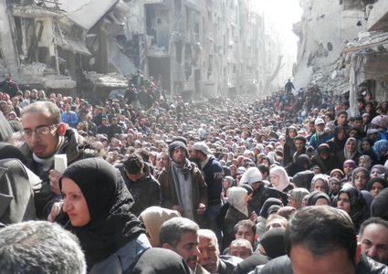 سوريا تقرر عودة اللاجئين الفلسطينيين لمخيم اليرموك