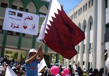 قطر تعلن صرف مساعدات نقدية لـ50ألف أسرة فقيرة بغزة