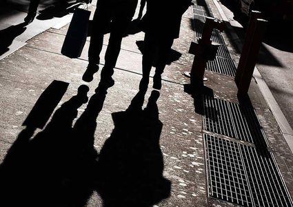 تقنية صينية تعرف الأشخاص من "مشيتهم"