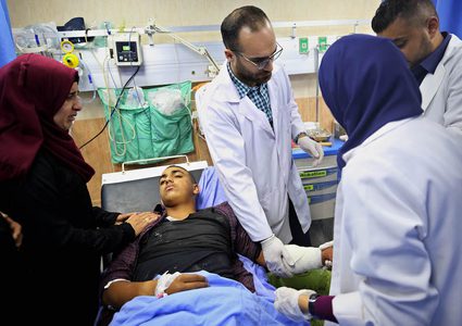 اصابات خلال هجوم للمستوطنين على مدرسة عوريف