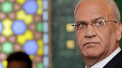 عريقات: واشنطن غير مؤهلة للسير في عملية السلام