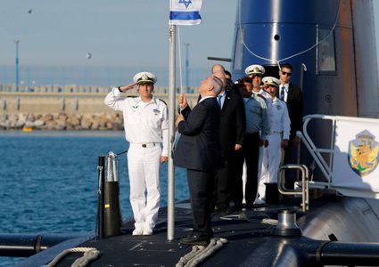 اتهام محامي نتنياهو بالرشوة في صفقة الغواصات