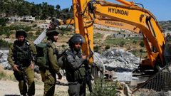 الاحتلال يخطر بوقف البناء في منزل شرق بيت لحم