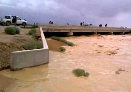 ارتفاع عدد ضحايا السيول في الأردن إلى 11