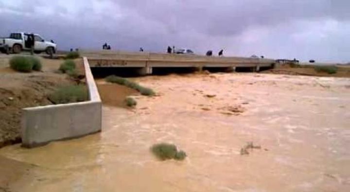 ارتفاع عدد ضحايا السيول في الأردن إلى 11