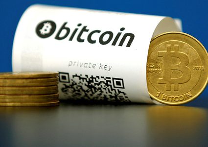 "هاكرز" ينجح في اختراع برمجية لسرقة البيتكوين