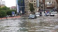 انقاذ عائلات من السيول في عرابة