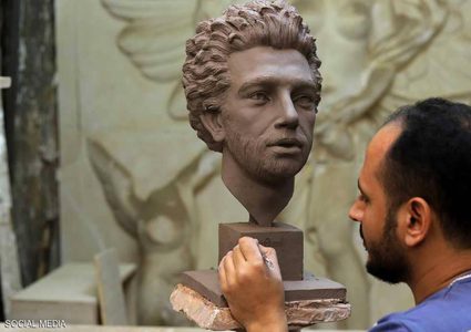 حرب "تماثيل صلاح" تشتعل