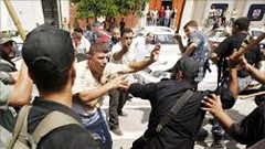 "حماس" تعتقل وتعتدي على عدد من الشبان