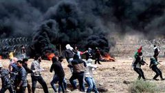 الاحتلال: 15مواطنًا اقتحموا السياج الفاصل شرق غزة