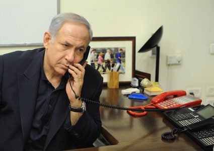 "الستار الحديدي" تضع "اسرائيل" على خط "التطبيع"