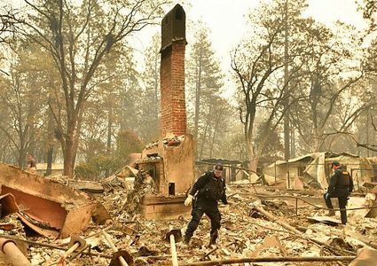 ارتفاع عدد قتلى حرائق كاليفورنيا إلى 42 شخص