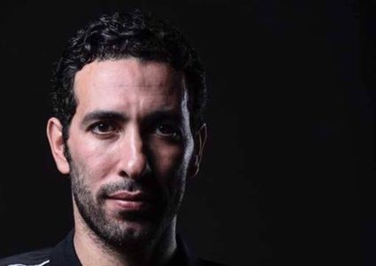 محكمة مصرية تقضي بحبس أبو تريكة سنة