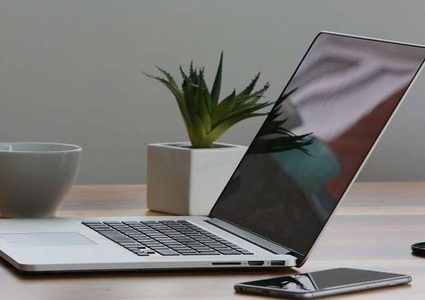 آبل تعترف بوجود مشاكل في أجهزة آيفون و MacBook