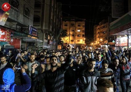 مسيرات بغزة دعما للفصائل في مواجهة عدوان الإحتلال