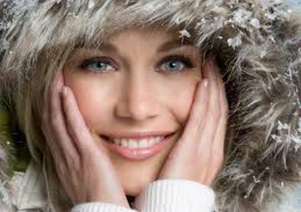 ما الذي يجعل البشرة جافة في فصل الشتاء؟