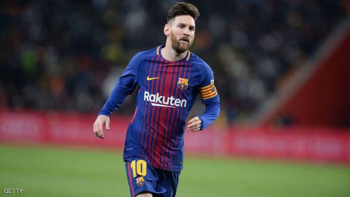 ميسي يكشف سر تعنيفه بأولى مبارياته مع برشلونة