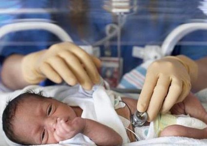 مكملات زيت السمك تمنع ولادة "الأطفال الخدج"