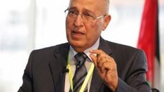 شعث:يدعو لبناء أطر وطنية موحدة للجاليات الفلسطينية